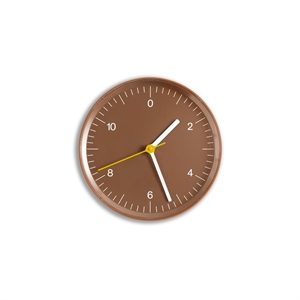 HAY Wanduhr Braun