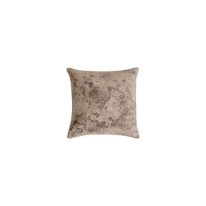 FORMARKIVET Dekokissen mit Paspelierung 55x55 Abaca 09